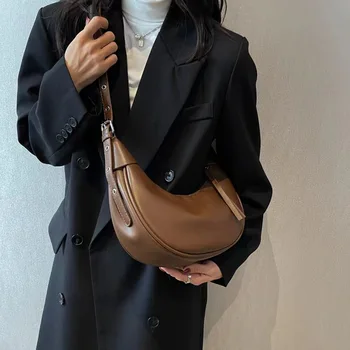 Нова универсална чанта през рамо, с модерна мека кожена чанта за подмишниците, нишевая дизайнерска чанта за кнедлите, полукръгли чанта