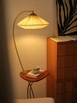 Под лампа преките производители, хол, спалня, долно оттичане Красив дизайн, малка странична масичка за кафе, ретро лампа